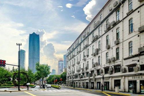 人民东路吃瓜,瓜香四溢，品味人间烟火