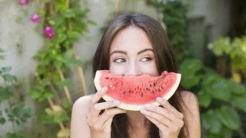 吃瓜女孩怀孕,揭秘背后故事与成长历程