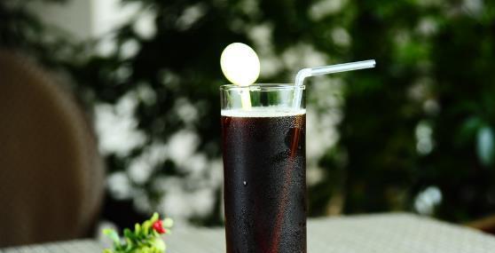 吃瓜甜味可乐图片,揭秘吃瓜甜味可乐的独特魅力